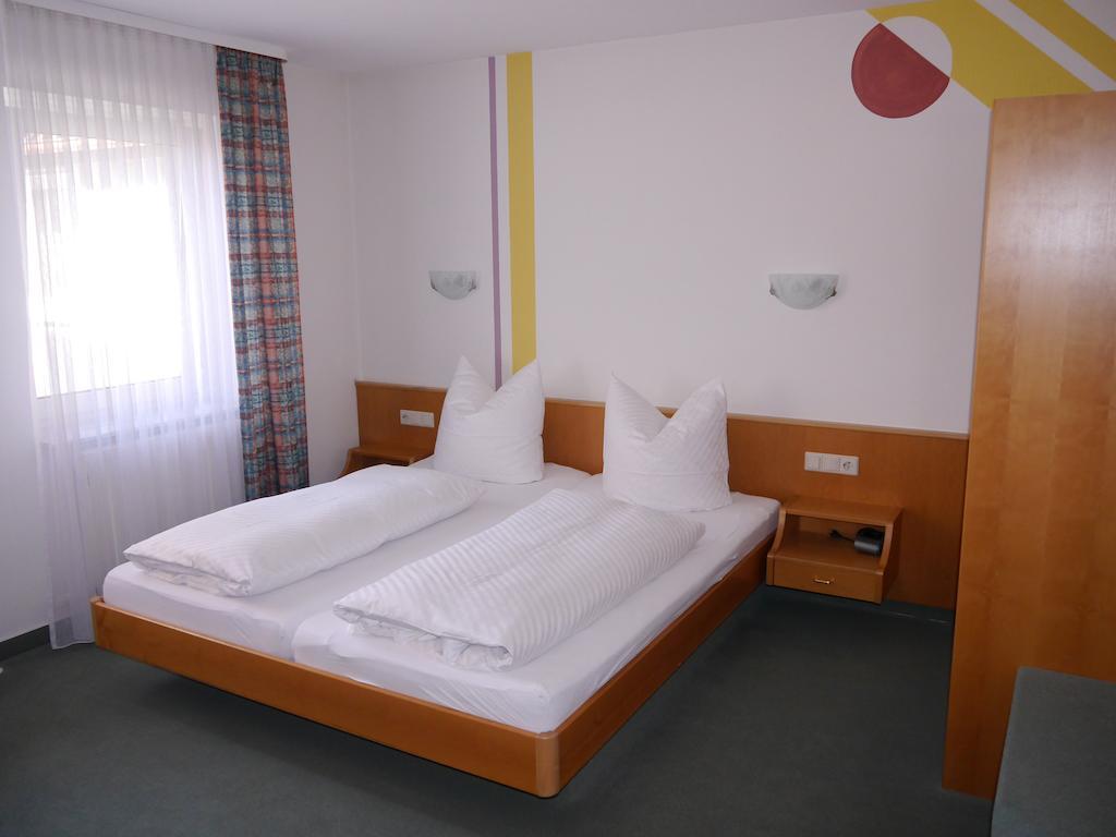 Gasthof Hotel Adler Inneringen Cameră foto